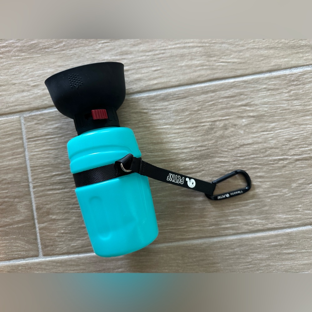 Petnf dog water bottle, hiking